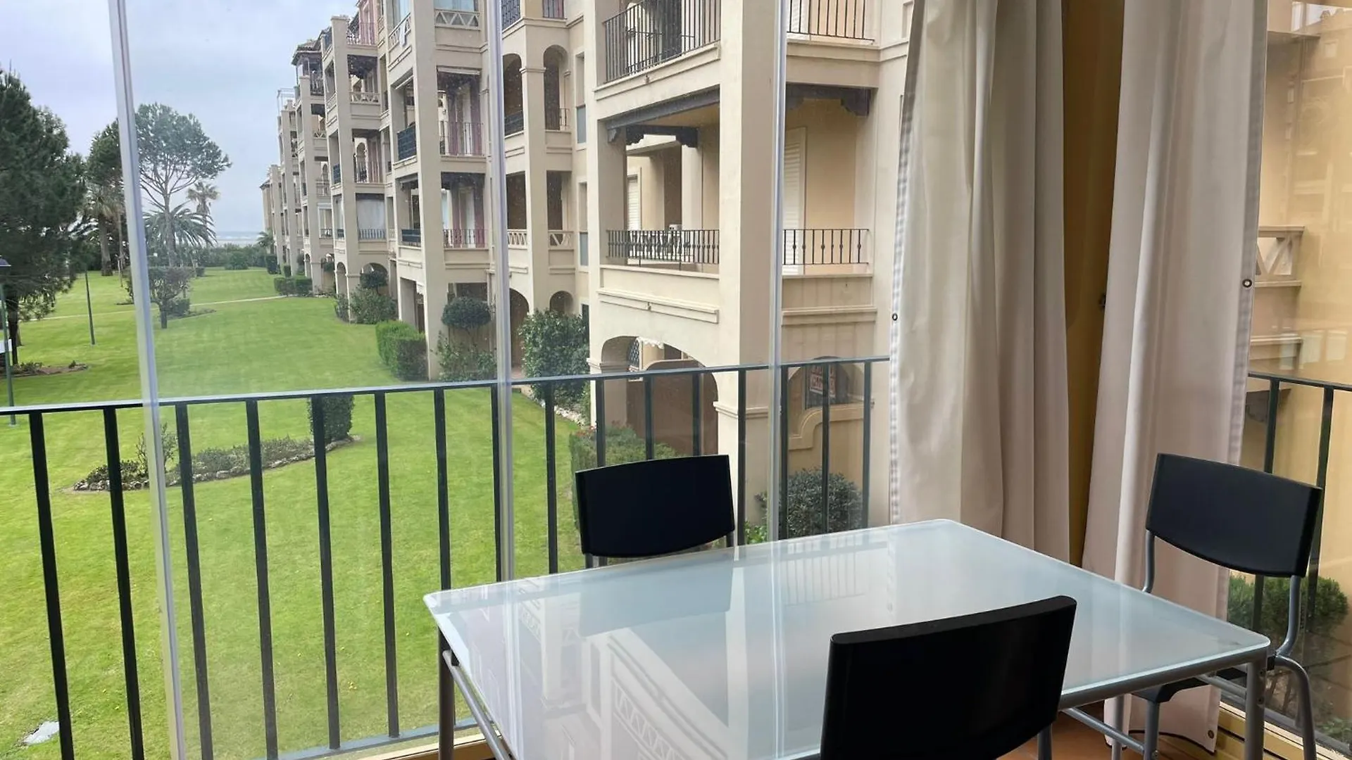 Apartamento Premium Un Dormitorio Alcaudon Isla Canela